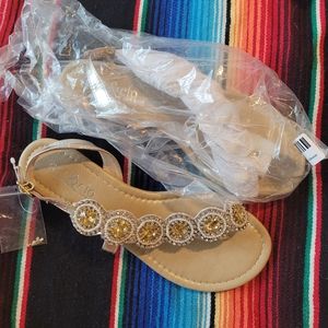 Muted Gold Cascading Gem Wedge